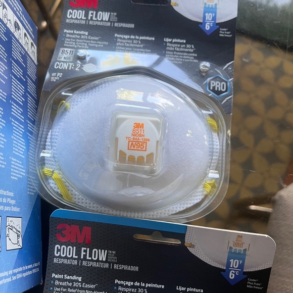 Mask - Picture 5 of 5